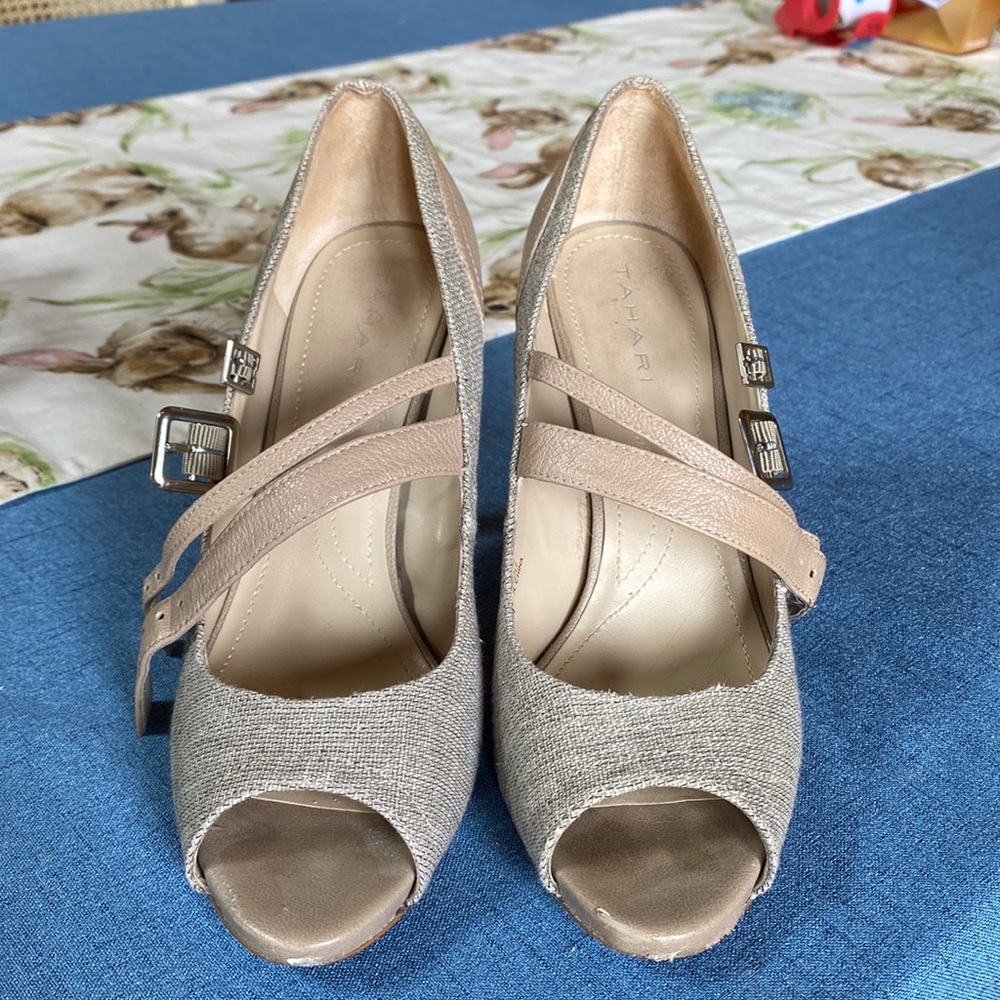Tahari Tweed & Leather high heel open toe shoes